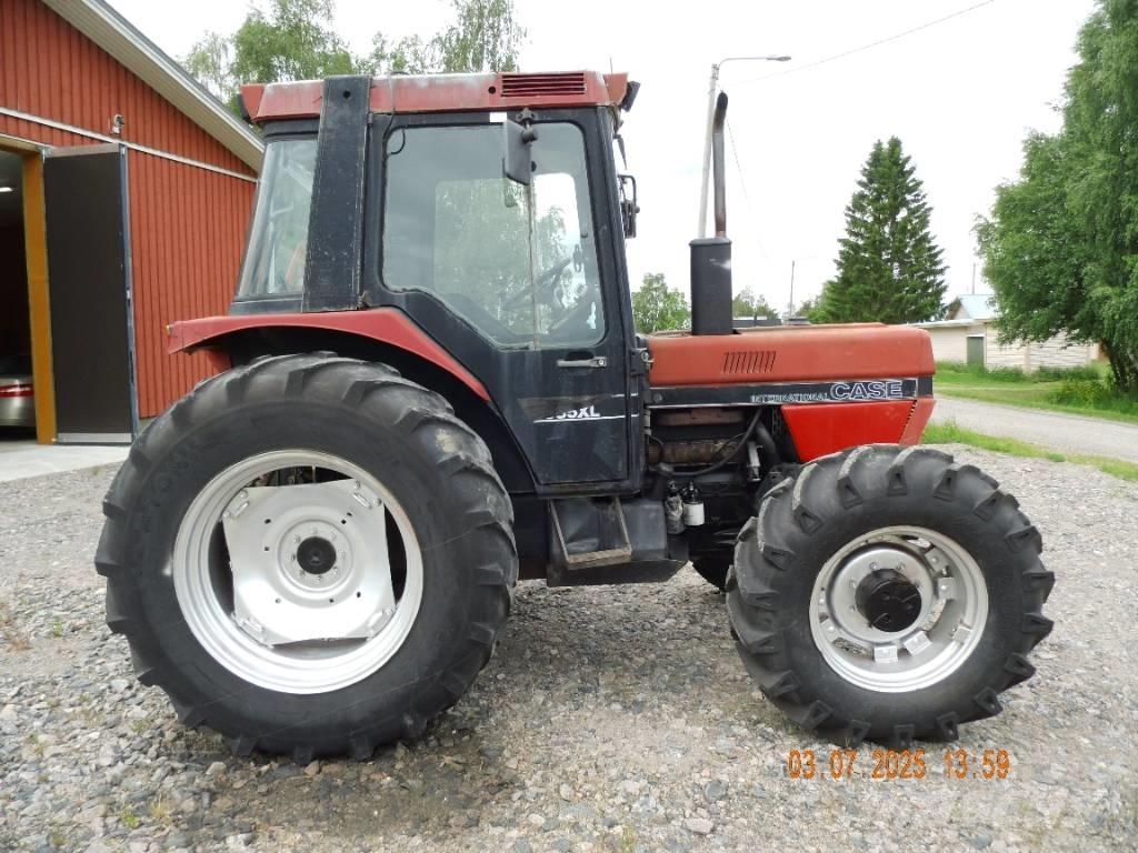 Case IH 685 XL Tractoren