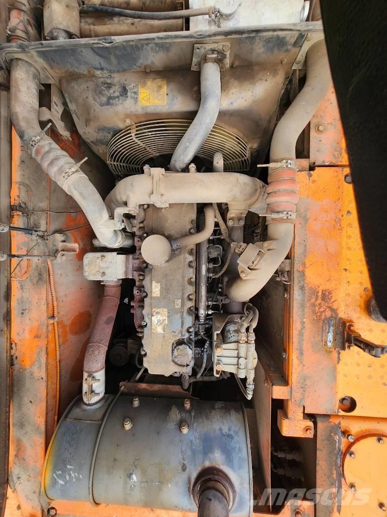 Doosan DX 210WA Wielgraafmachines