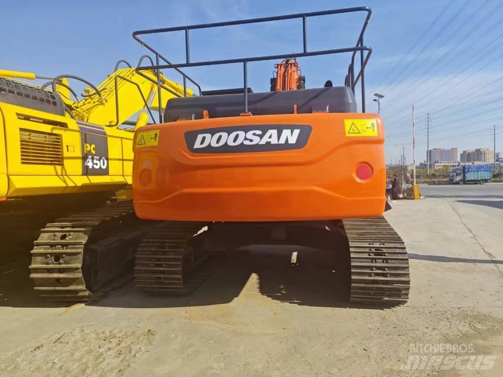 Doosan DX 300 Rupsgraafmachines