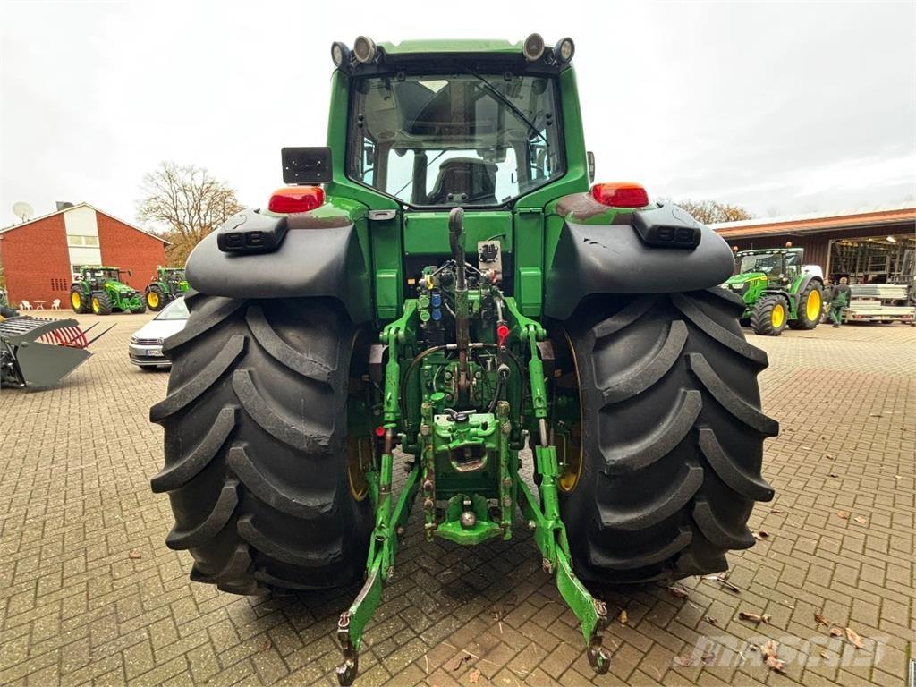 John Deere 7530 Tractoren