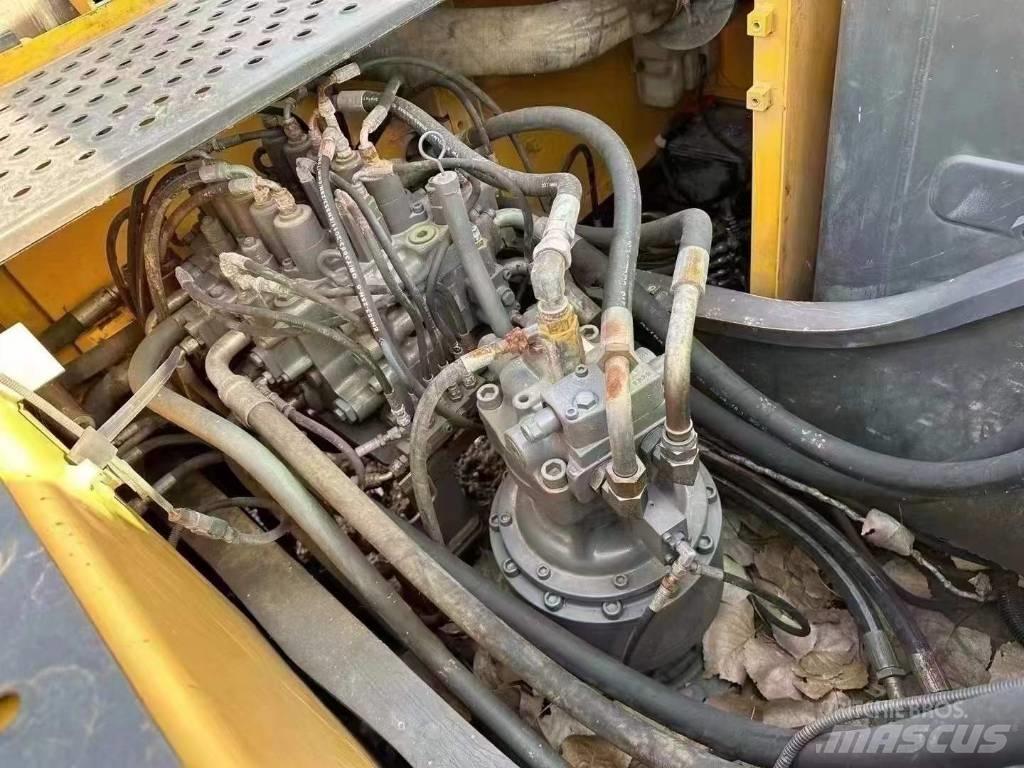 Volvo EC 220 Rupsgraafmachines