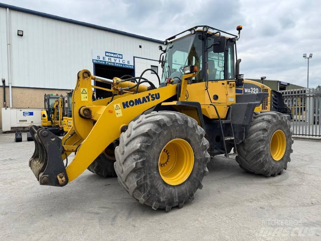 Komatsu WA320-5 Wielladers