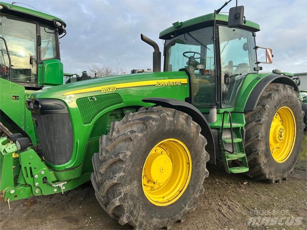 John Deere 8420 Tractoren