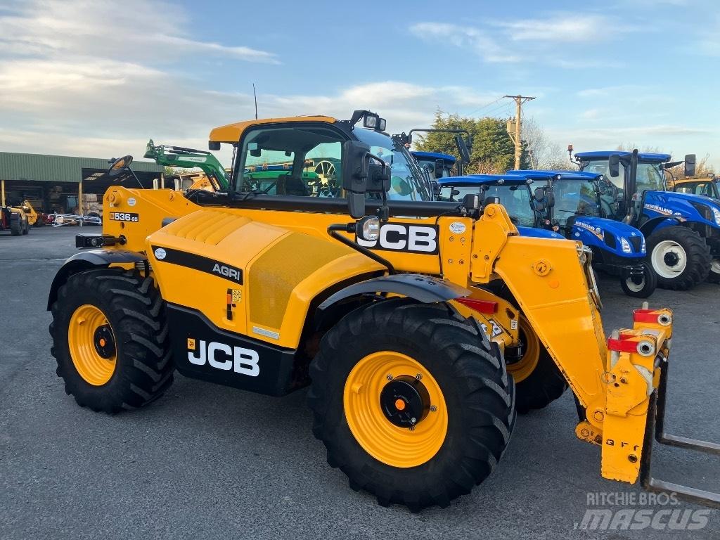 JCB 536-95 Agri Verreikers voor landbouw