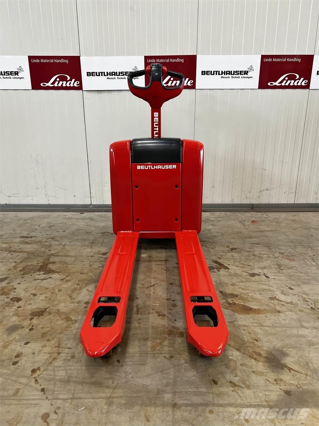 Linde MT15 Meeloop stapelaar