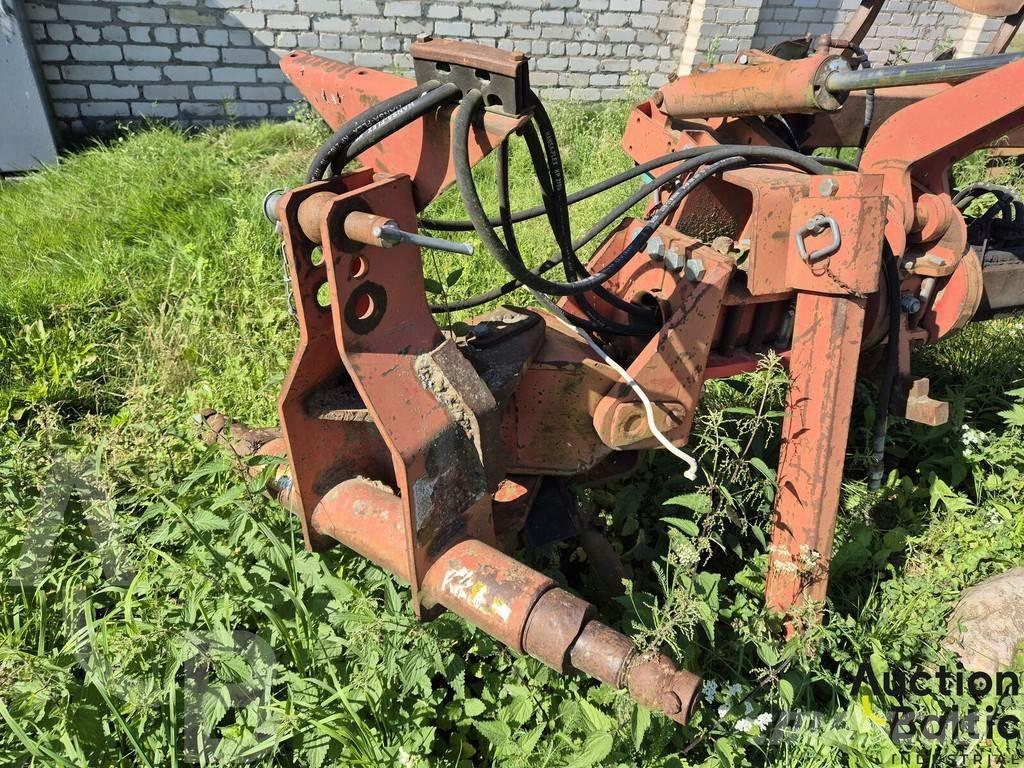 Kverneland PS 100 Wentelploegen