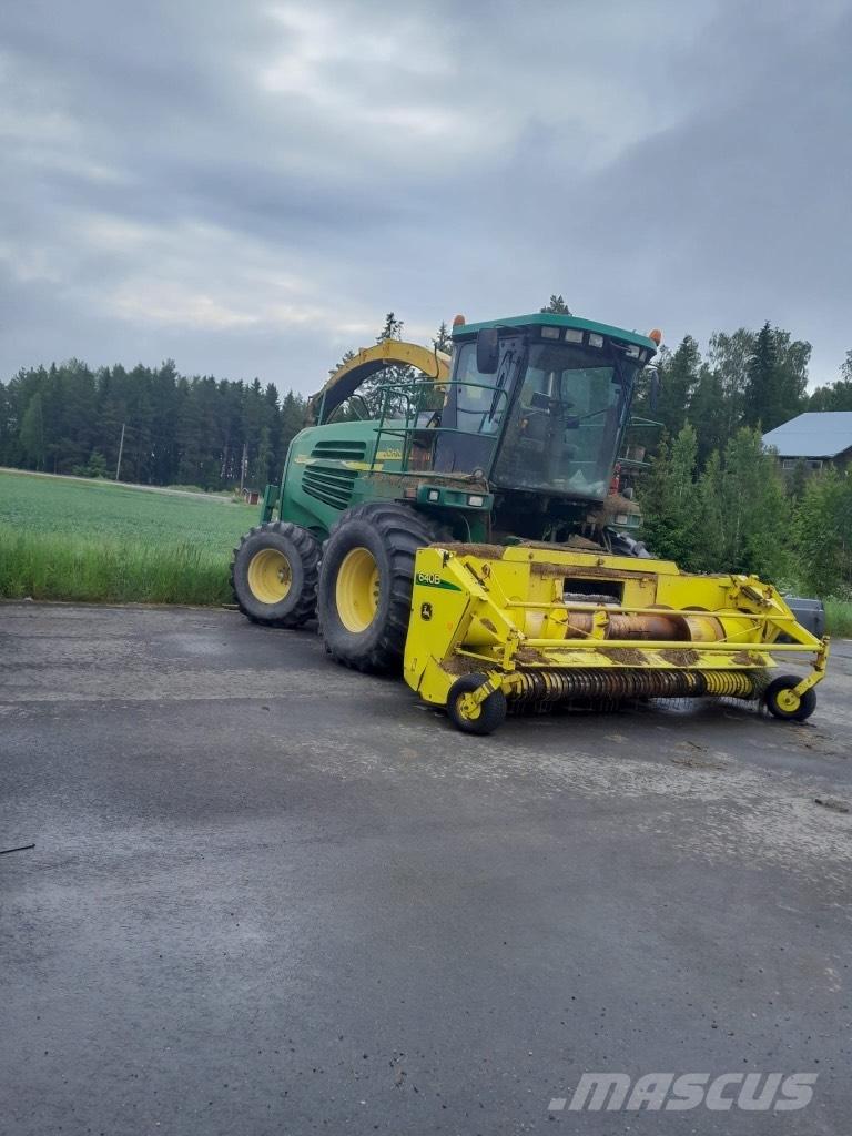 John Deere 7700 Zelfrijdende veldhakselaars