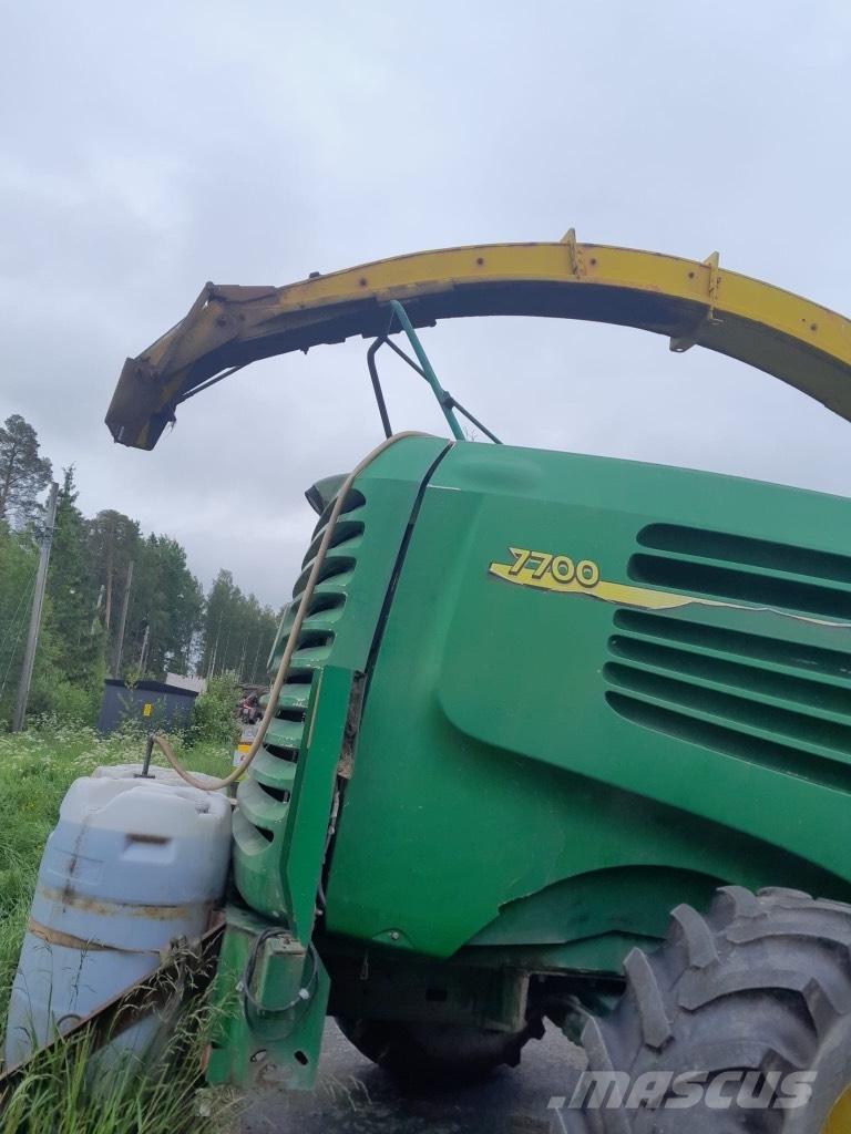 John Deere 7700 Zelfrijdende veldhakselaars
