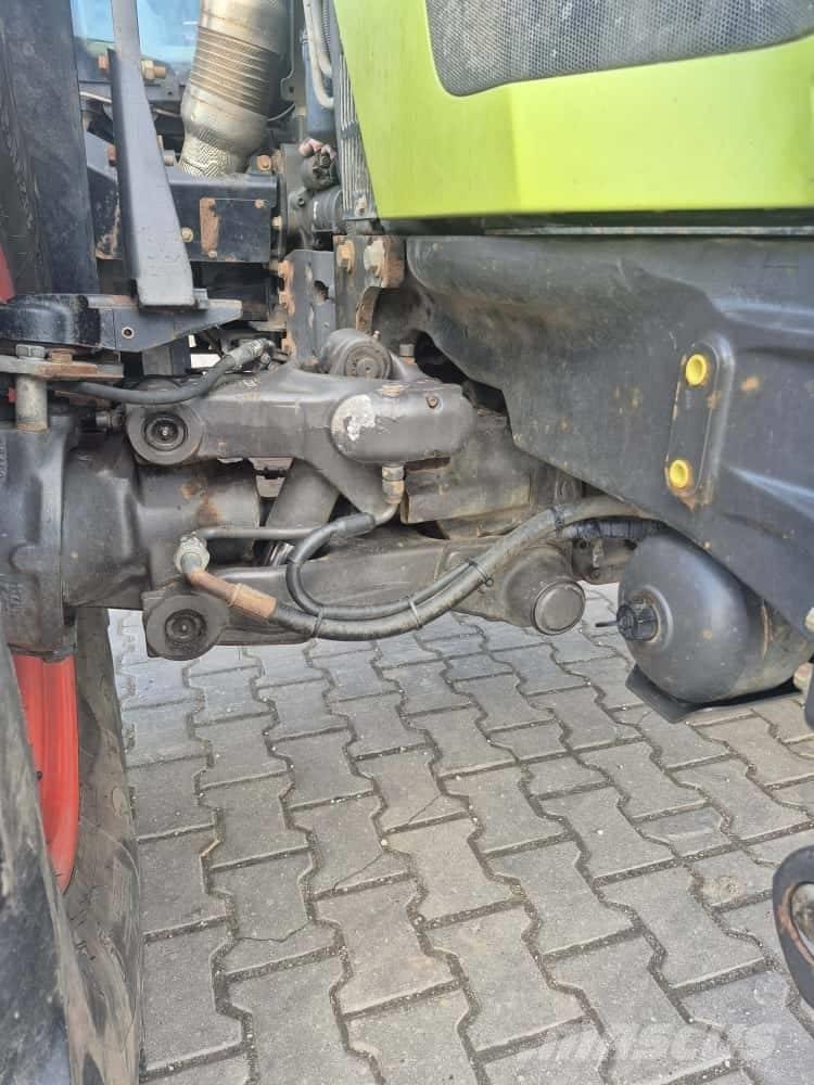CLAAS Arion 530 Tractoren
