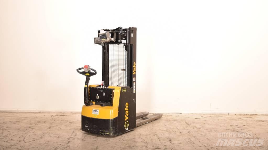 Yale MS20 Meeloop stapelaar