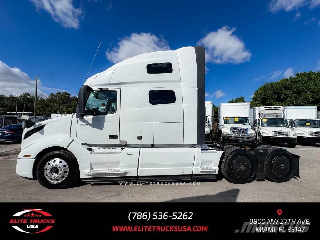 Volvo Commercial VNL Trekkers