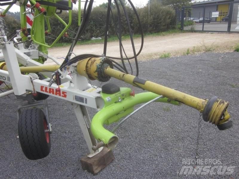 CLAAS VOLTO 1100 T Schudders