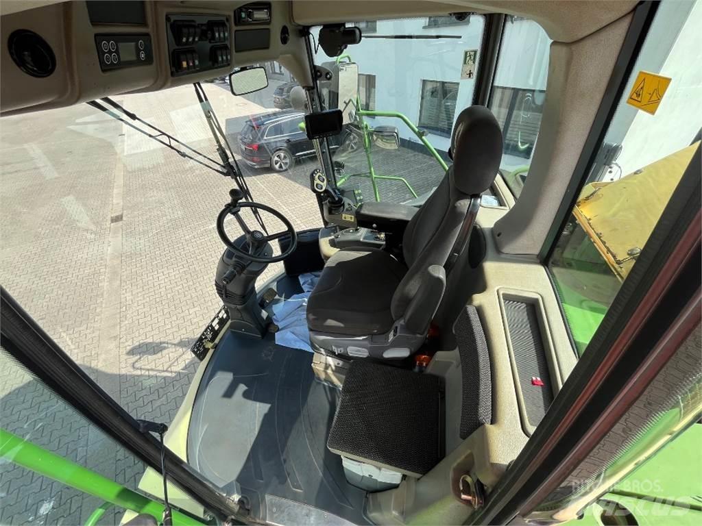 Krone BiG X 770 Getrokken veldhakselaar