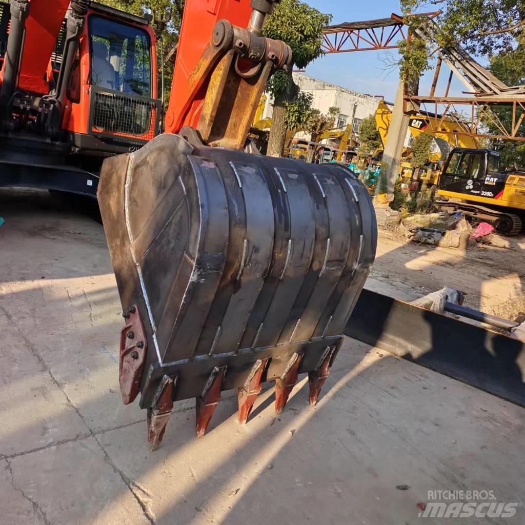Doosan DX 225 LC Rupsgraafmachines