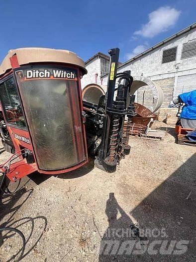 Ditch Witch JT30AT Surface drill rigs