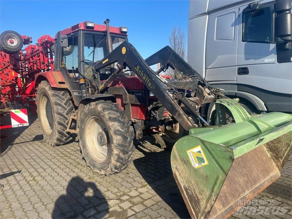 Case IH 856 XL Tractoren