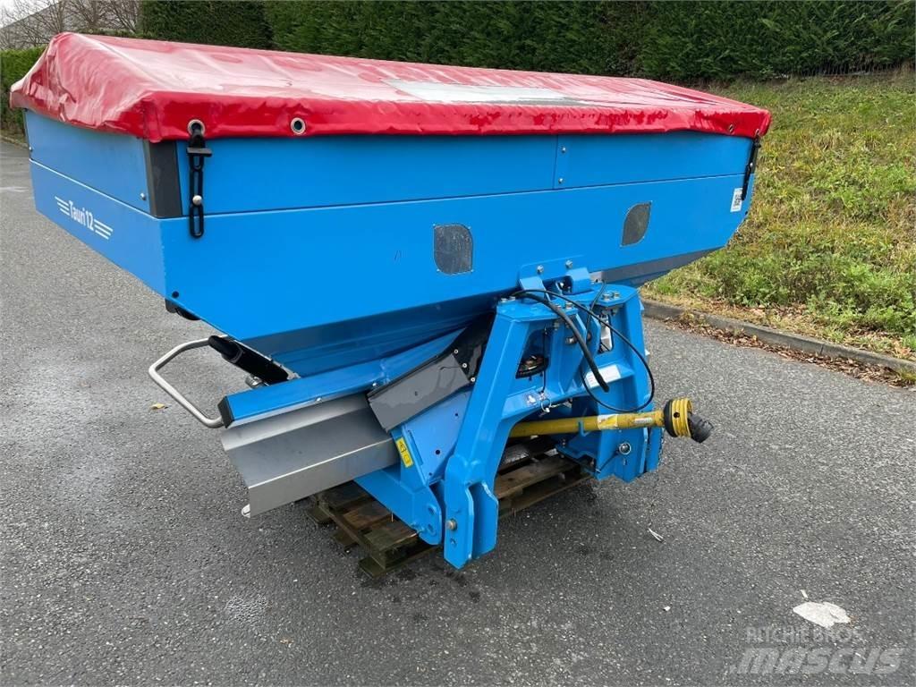 Lemken Tauri 12 Kunstmeststrooiers