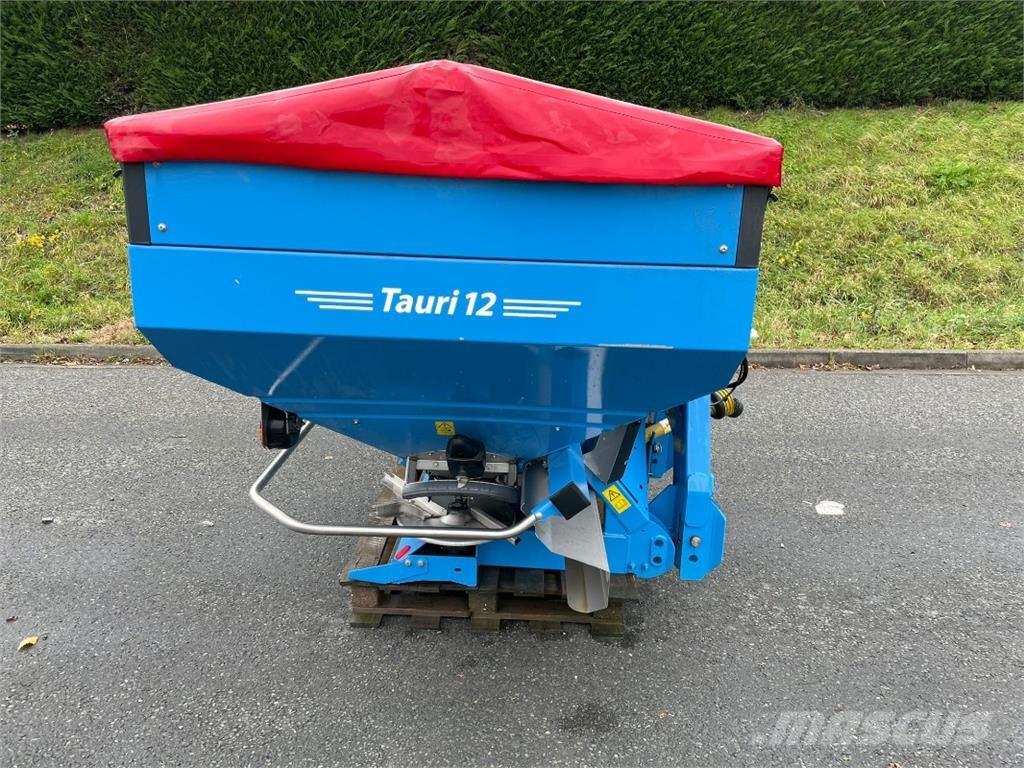 Lemken Tauri 12 Kunstmeststrooiers