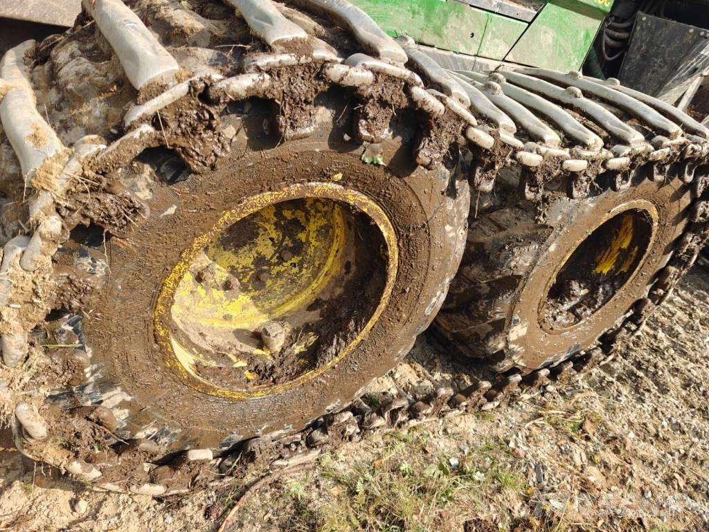 John Deere 1010 G Uitrijwagens