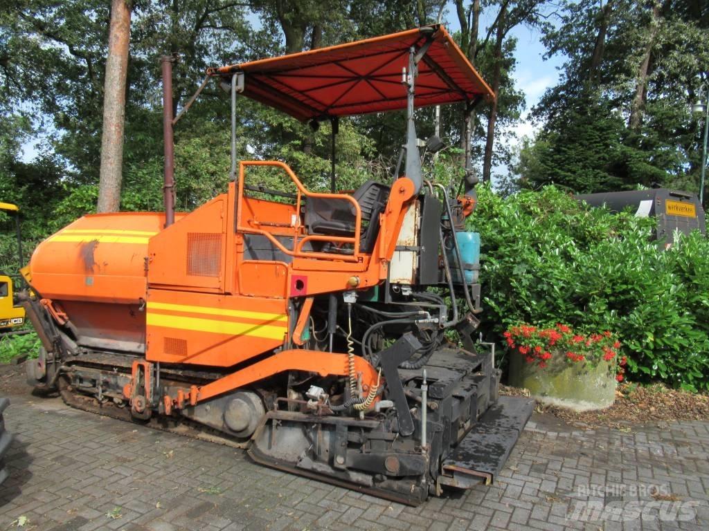 Demag DF 65 C  DF 115 Asfaltafwerkmachines
