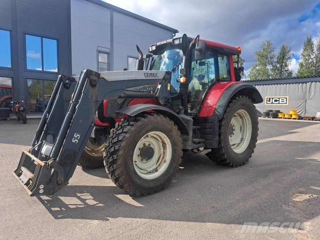 Valtra N 142 Tractoren