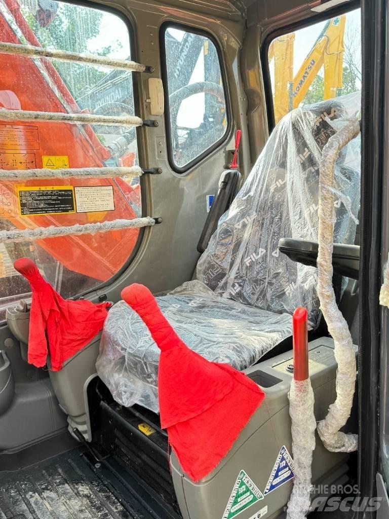 Hitachi ZX 200 Rupsgraafmachines