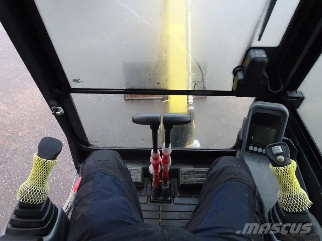 Yanmar SV16 Minigraafmachines < 7t