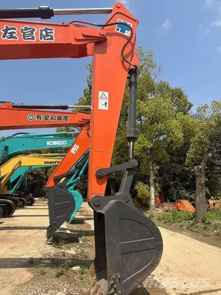 Hitachi EX 200-1 Rupsgraafmachines