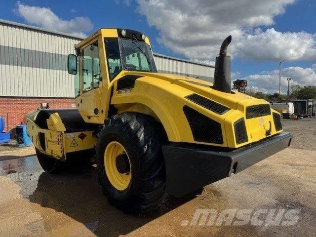 Bomag BW 213 D H-4 Trilrolwalsen