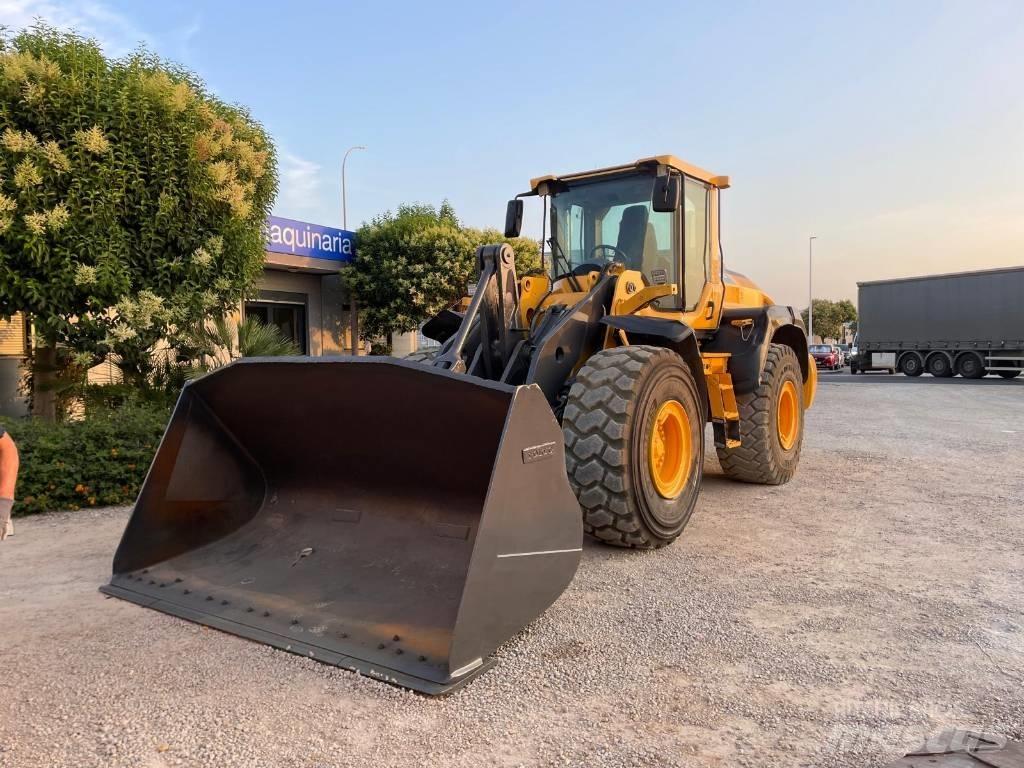 Volvo L120H Wielladers