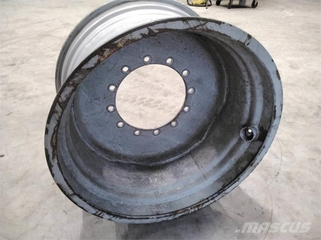 Valmet 911 20x34 Banden, wielen en velgen