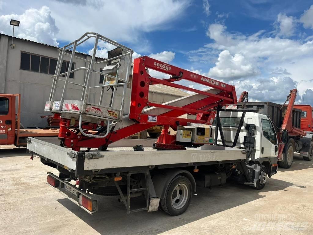 Mitsubishi Canter Vrachtwagen met containersysteem
