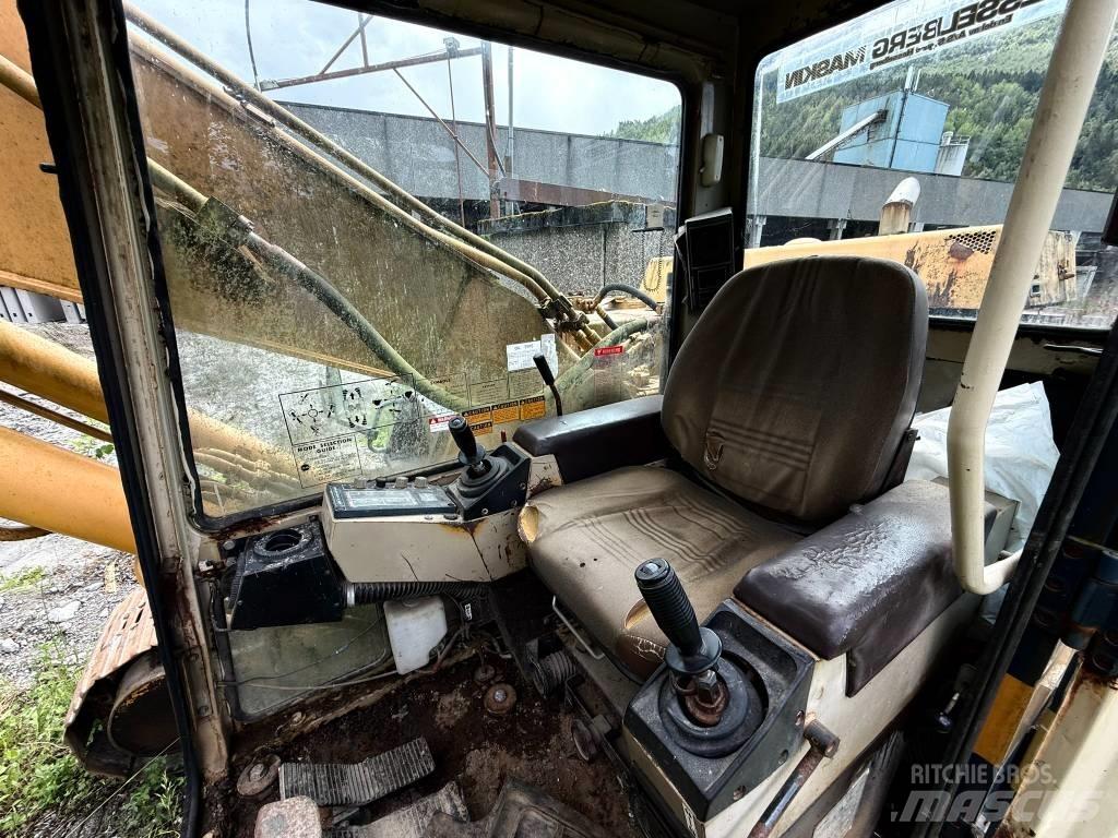 Komatsu PC 200-3 Rupsgraafmachines