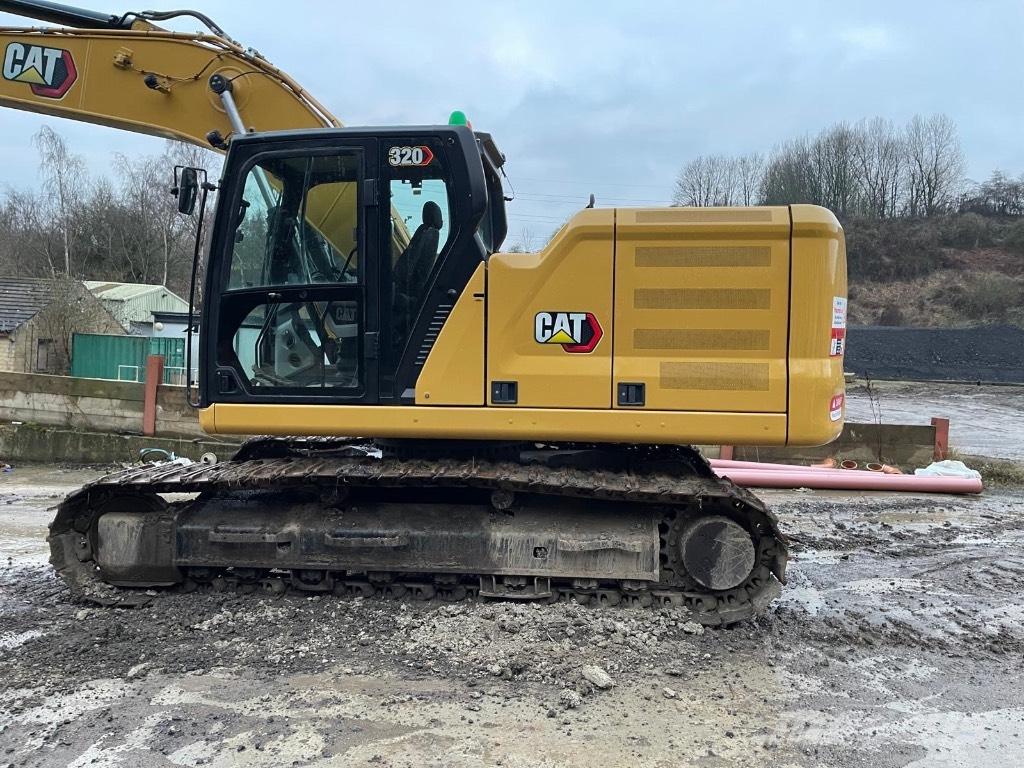 CAT 320 Rupsgraafmachines