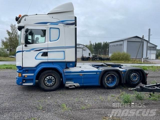 Scania R520 6X2 Trekkers