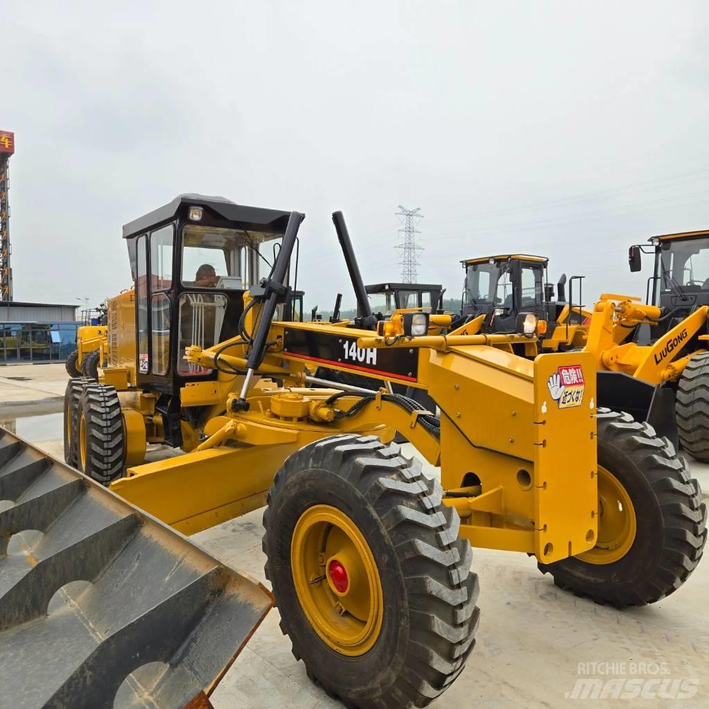 CAT 140H Graders