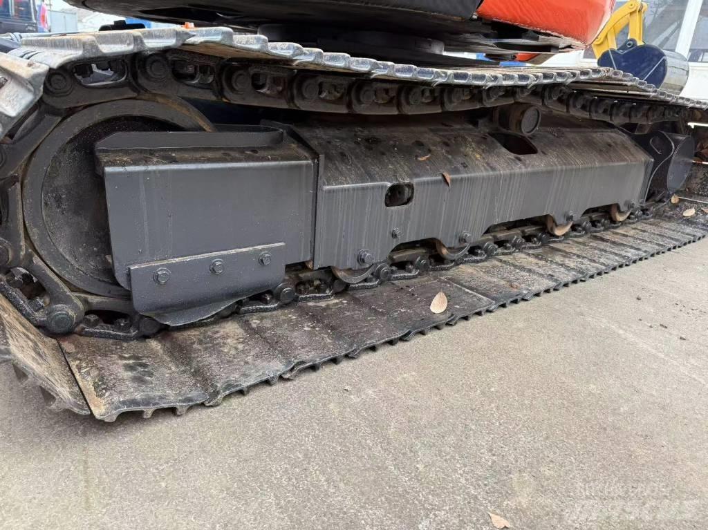 Kubota 163 Rupsgraafmachines