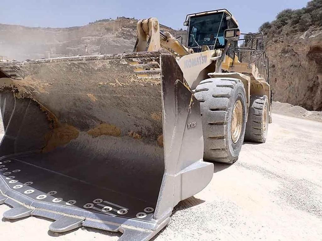 Komatsu WA600-8EO Wielladers