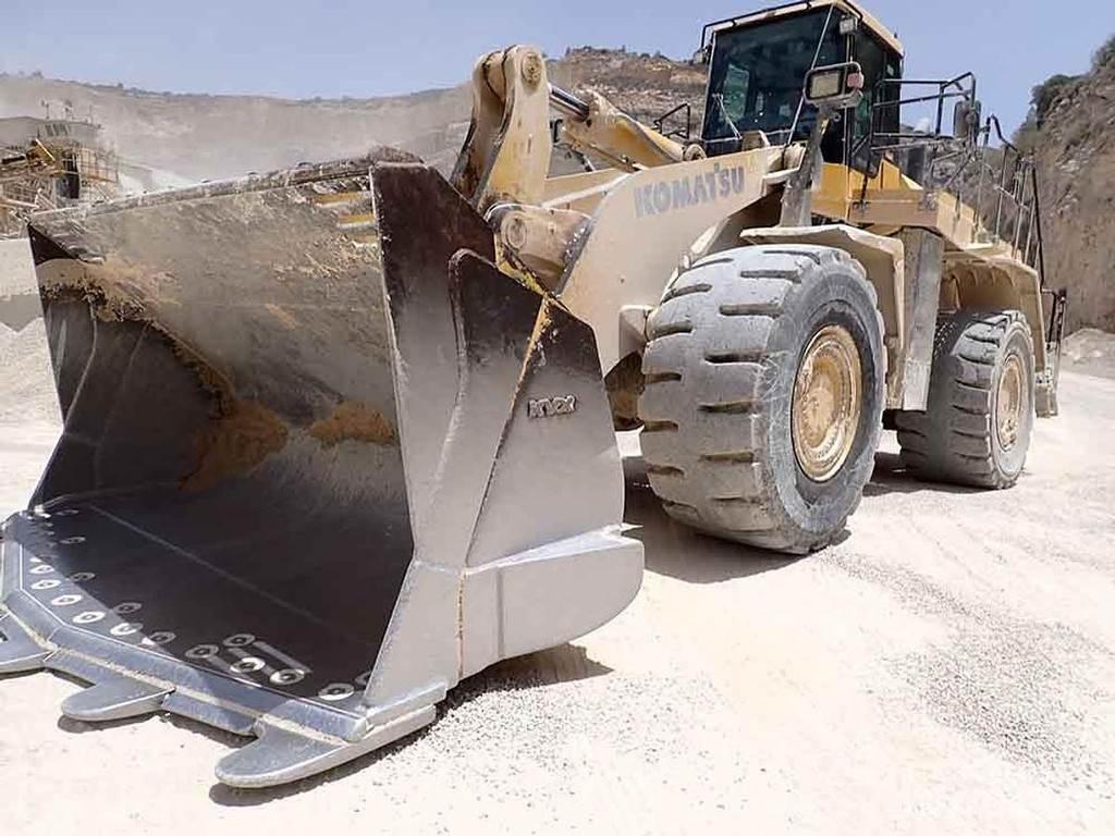 Komatsu WA600-8EO Wielladers