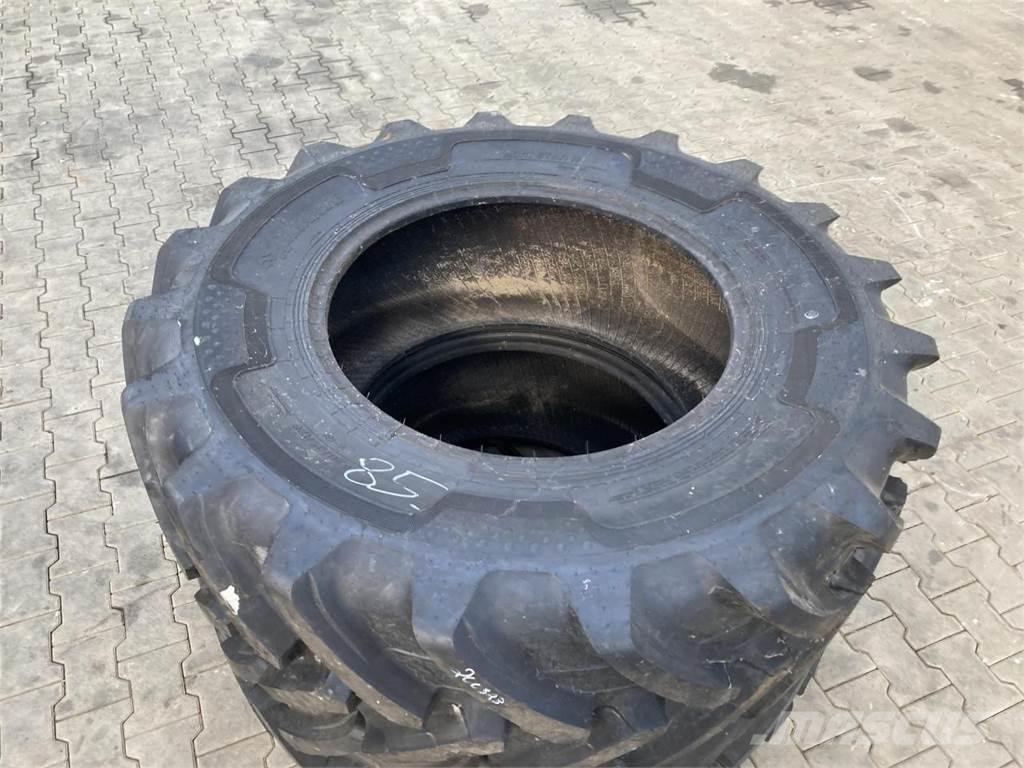 Alliance 420/85R28 Banden, wielen en velgen