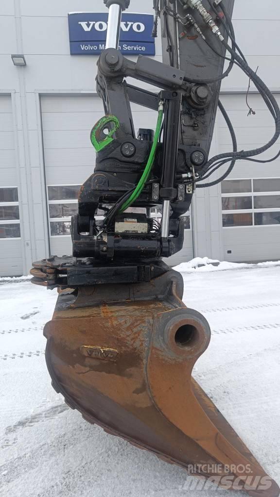 Volvo EC 300 EL Rupsgraafmachines