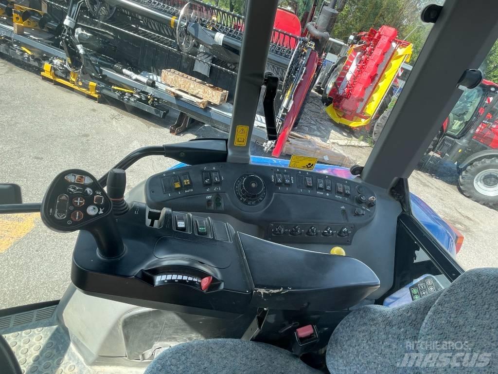 New Holland T 7550 Tractoren