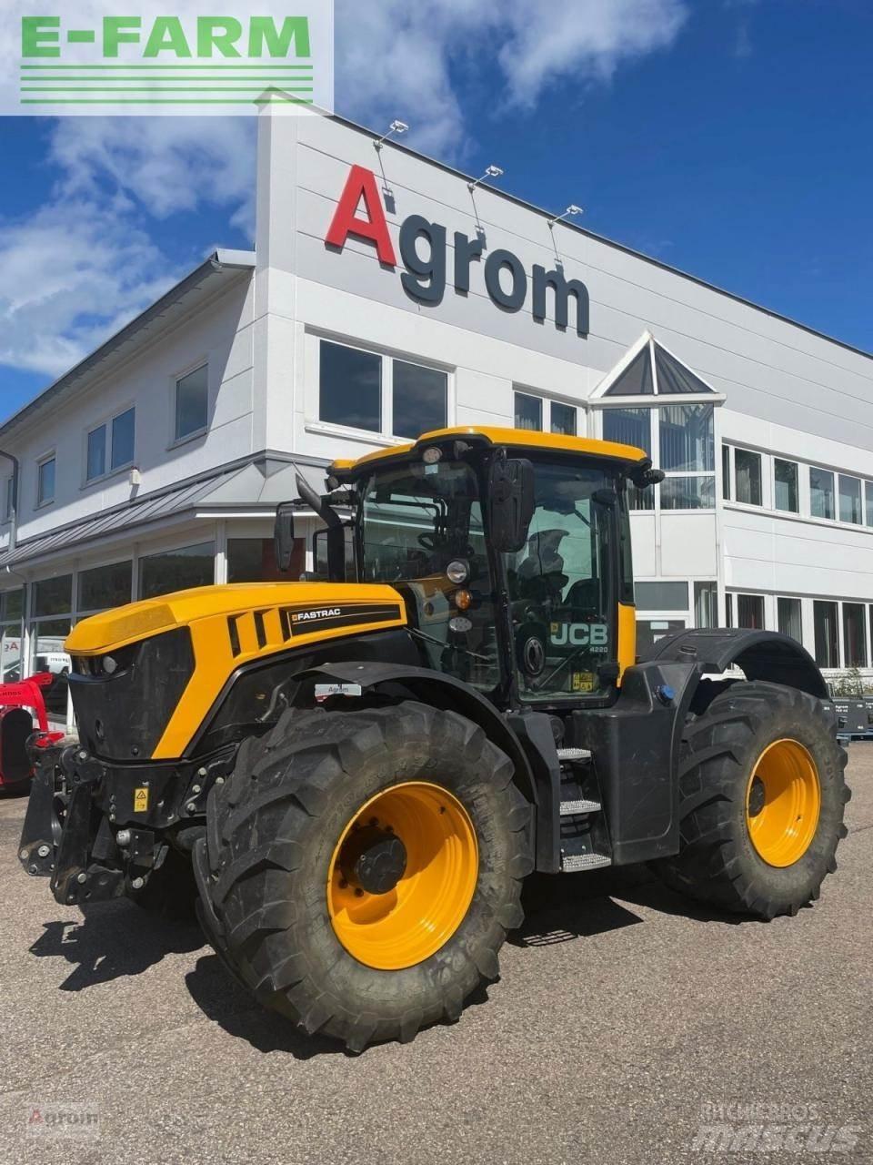 JCB fastrac 4220 Tractoren