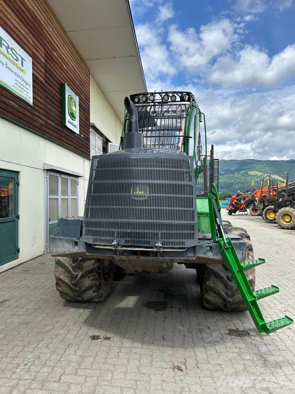 John Deere 1510 G Uitrijwagens