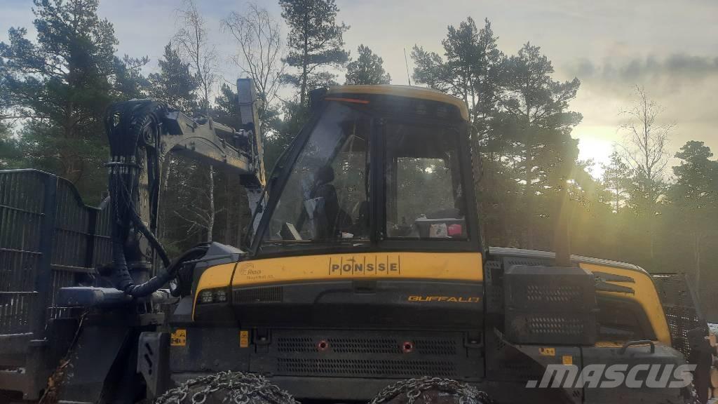 Ponsse BUFFALO AF 8W Uitrijwagens