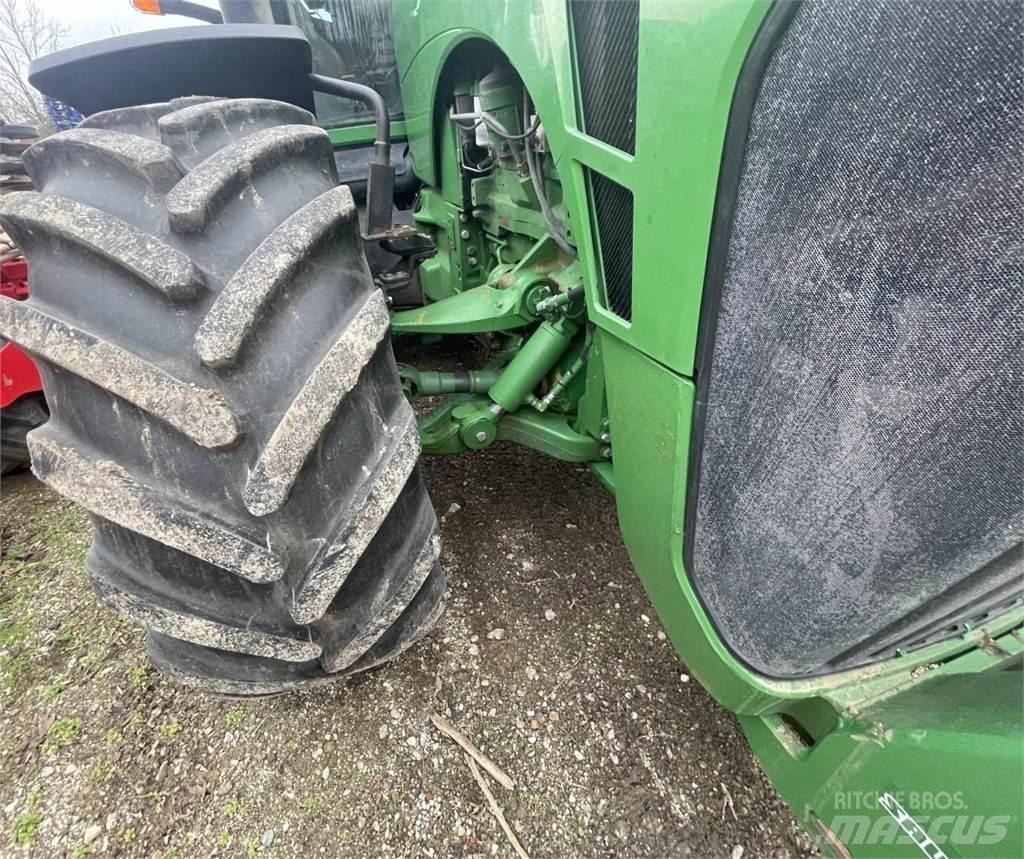 John Deere 8430 Tractoren