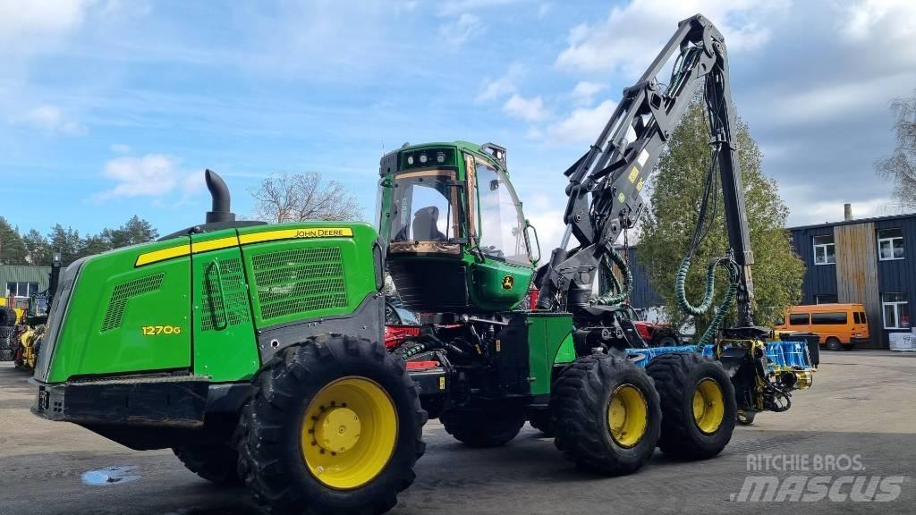 John Deere 1270 G Harvesters