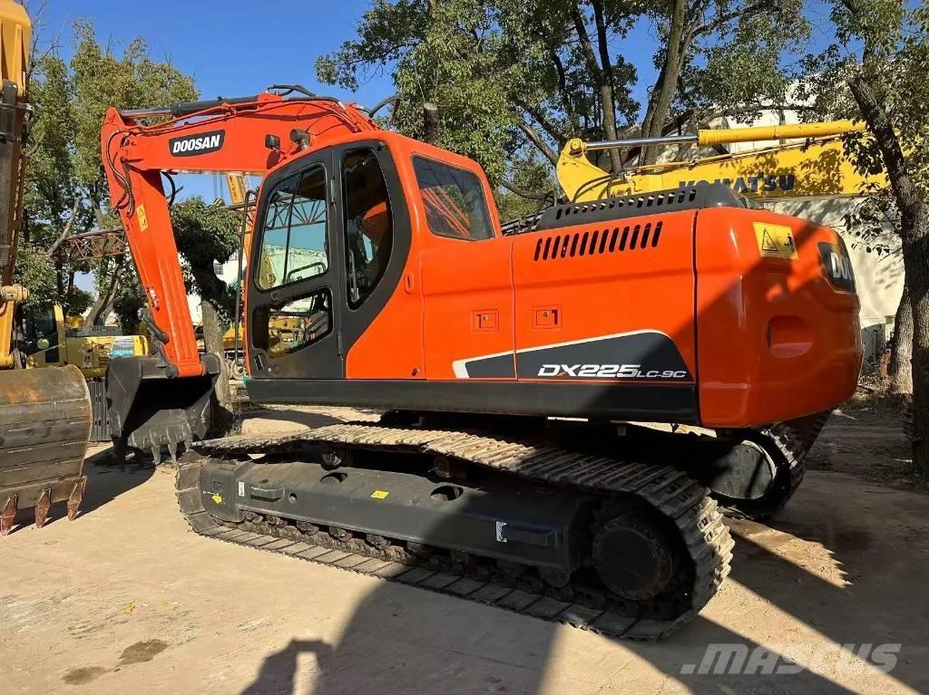 Doosan DX225LC-9C Rupsgraafmachines