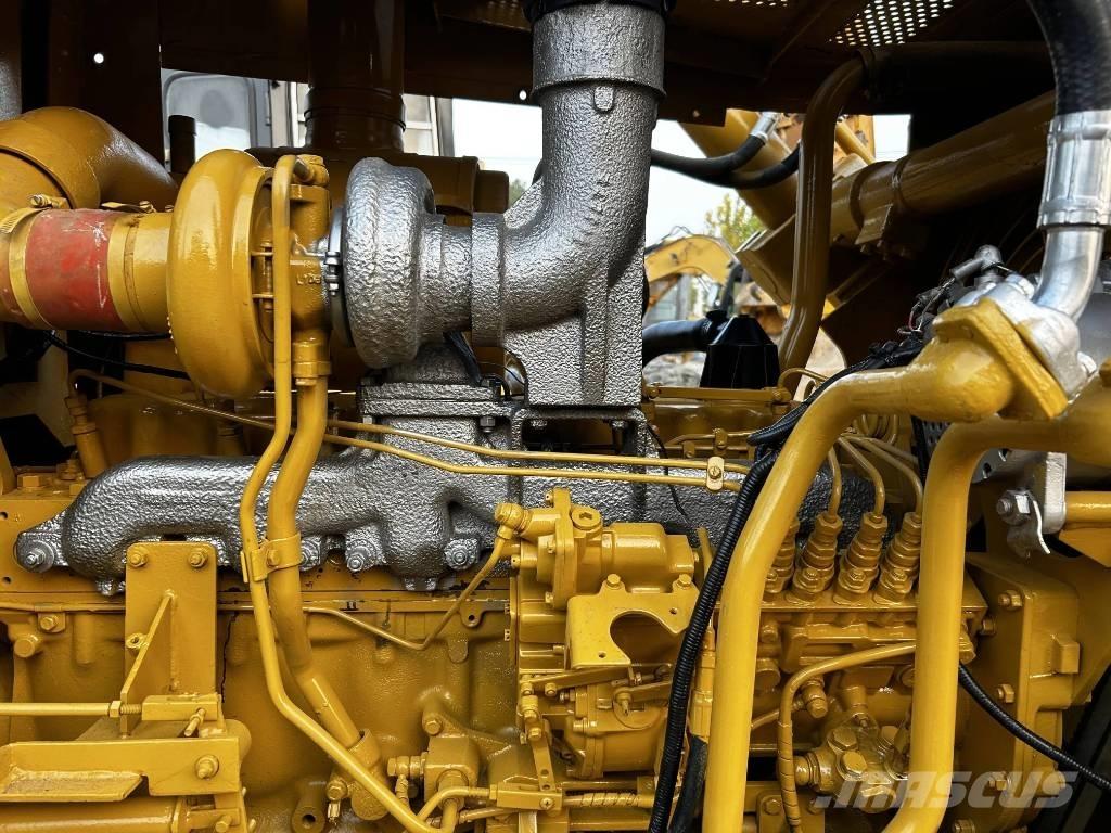 CAT D7G Rupsdozers