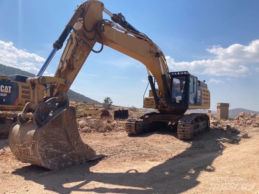 CAT 352 F Rupsgraafmachines